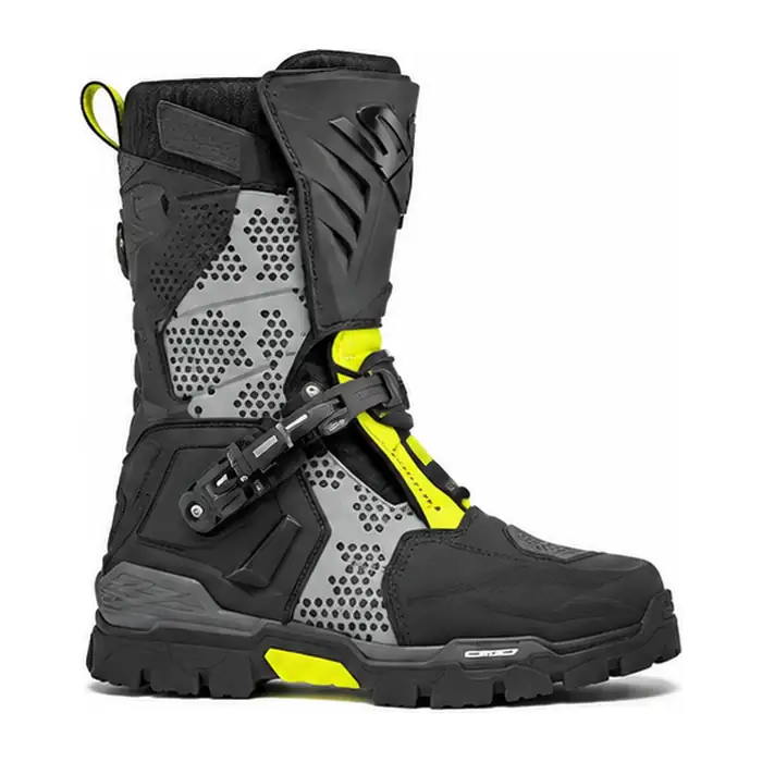Riding boot zipper repair and replacement in Bangalore