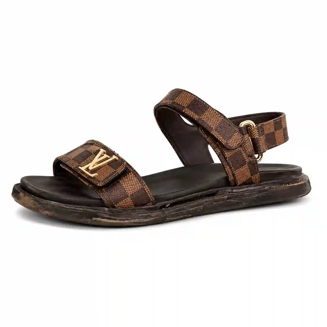 Sandal before sole pasting repair